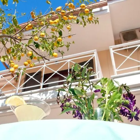 Villa Dorothea's